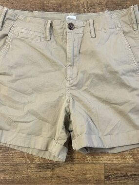 GAP Women Tan Flat Front Chino Shorts